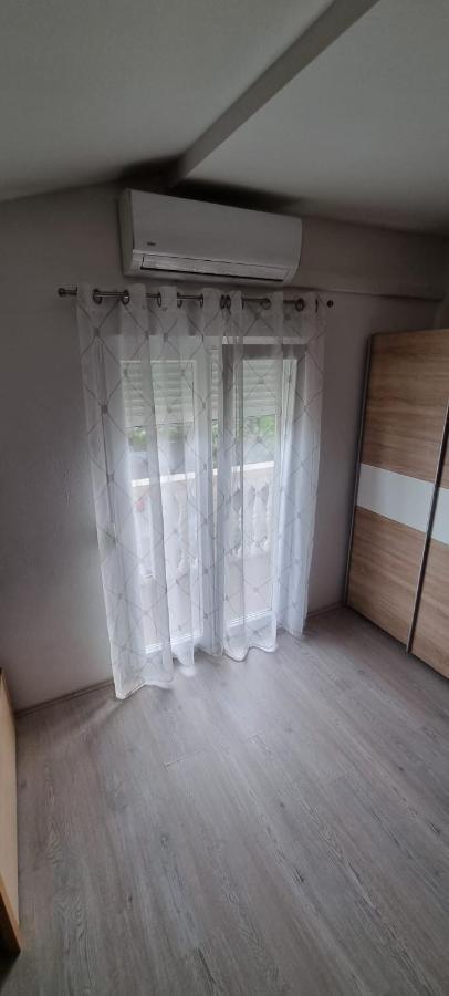Apartmani Italo Biograd Na Moru Exterior photo